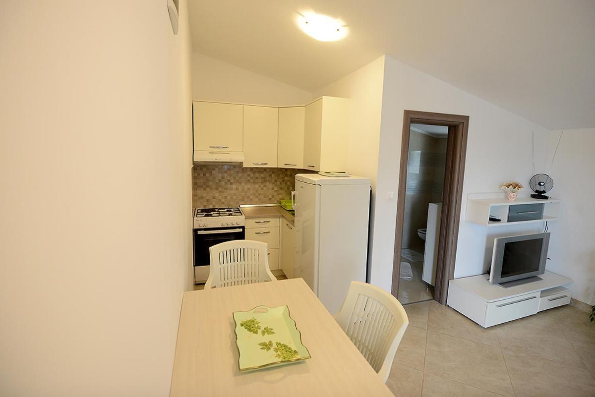 Apartment Mario Pula Exterior foto