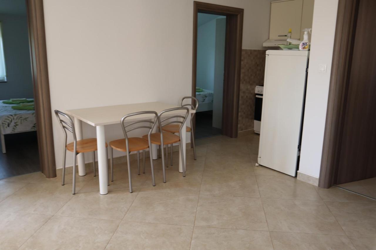 Apartment Mario Pula Exterior foto